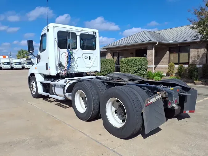 2019 FREIGHTLINER/MERCEDES CASCADIA 125