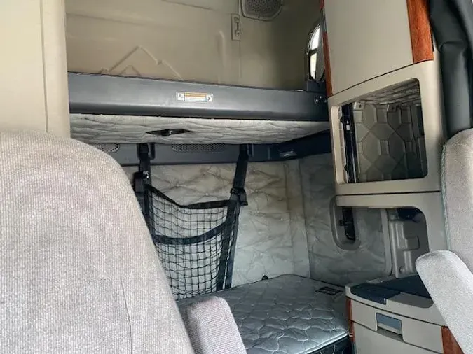 2019 Freightliner Cascadia