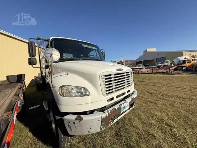 2014 FREIGHTLINER BUSINESS CLASS M2 106
