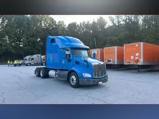 2022 Peterbilt 579