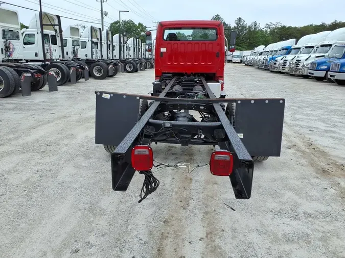 2019 FREIGHTLINER/MERCEDES M2 106