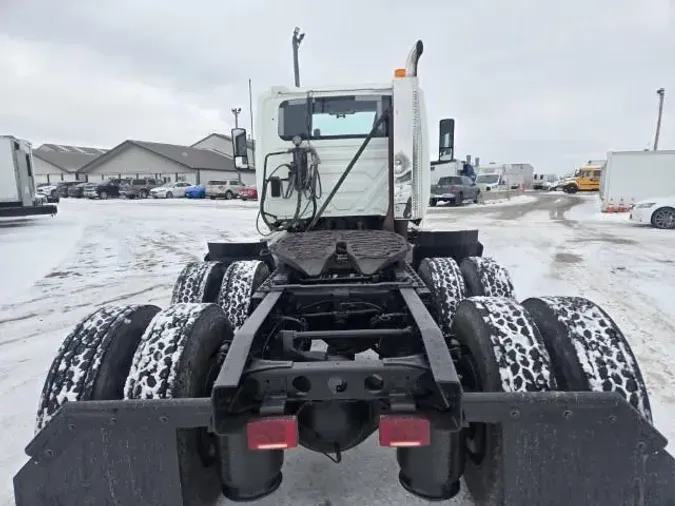 2020 International LT625