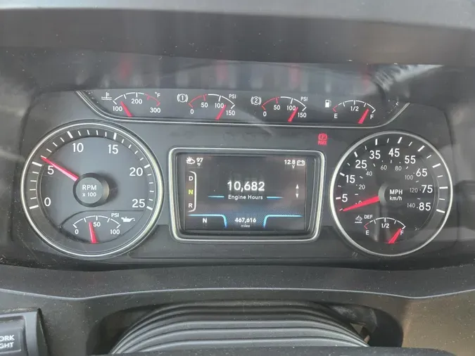 2022 International LT625b7a4976138bd3fe68d29965240c8c424