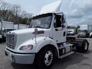 2017 FREIGHTLINER/MERCEDES M2-112