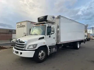 2019 HINO 268
