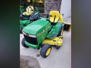 1998 John Deere GT275