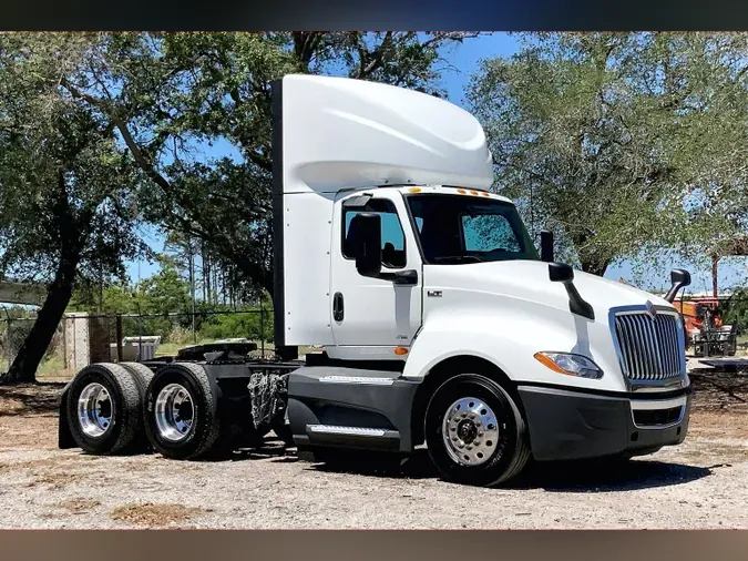 2021 INT LT625 6x4b7b24a65c70f8106ff770513a0bd8e3f