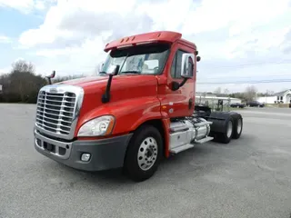 2018 Freightliner CASCADIA 125
