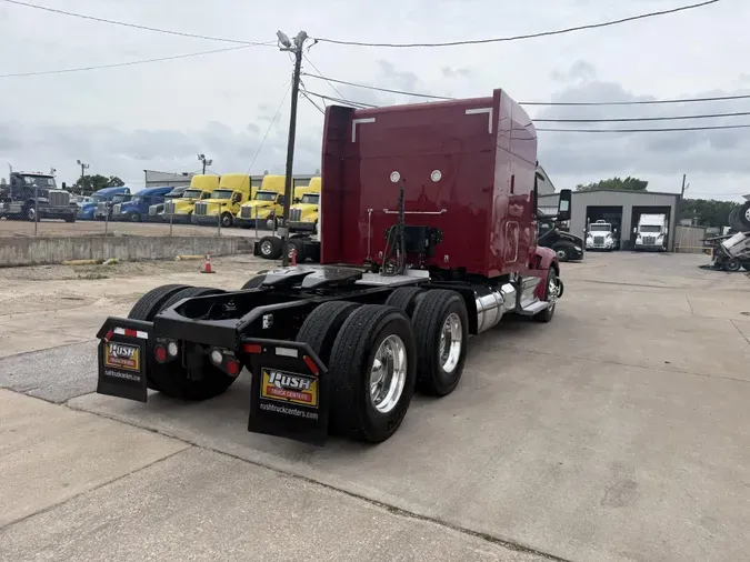 2022 Peterbilt 579