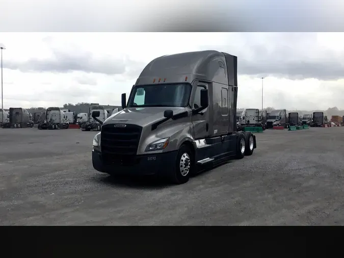 2024 Freightliner Cascadia 126