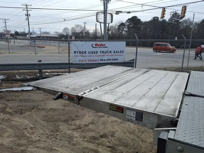 2020 FREIGHTLINER/MERCEDES M2 106b7c3941f48d9377ae3e7c186f4d540f7