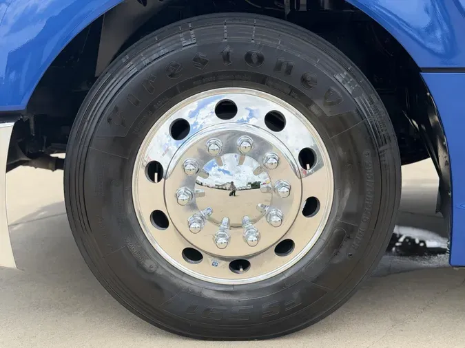 2023 Kenworth T680