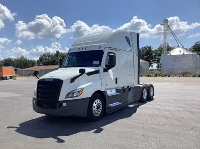 2021 Freightliner Cascadia