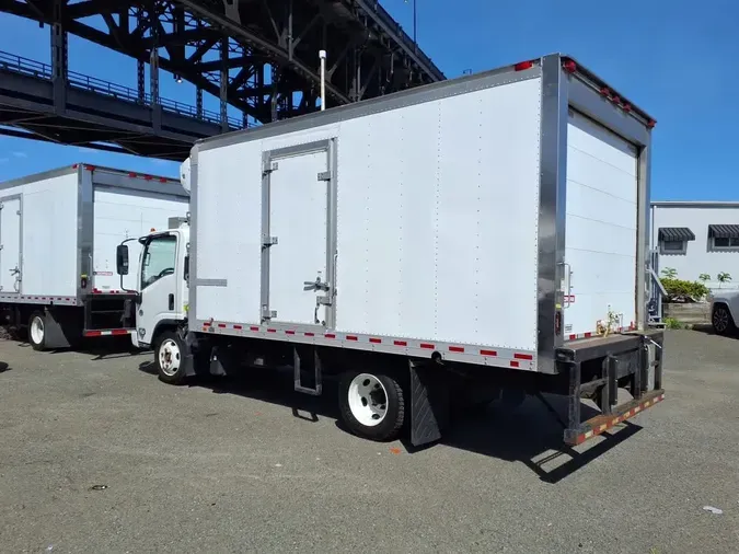 2017 ISUZU NRR