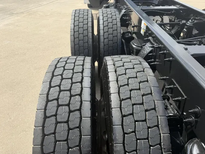 2020 Peterbilt 567b7d02ddda17b7a8989e3718c637d8609