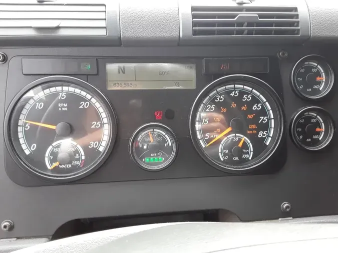 2020 FREIGHTLINER/MERCEDES CASCADIA 125