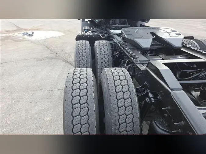 2020 INTERNATIONAL RH613