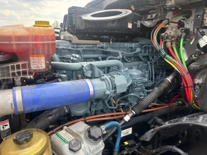 2020 Freightliner New Cascadia 126