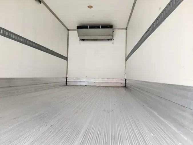 2017 ISUZU NPR/N51b7da1d1ef831eaa83446e63442ae5e0f