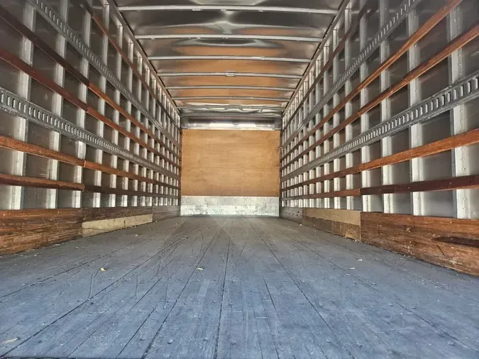 2016 FREIGHTLINER/MERCEDES M2 106