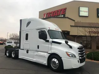 2020 Freightliner New Cascadia