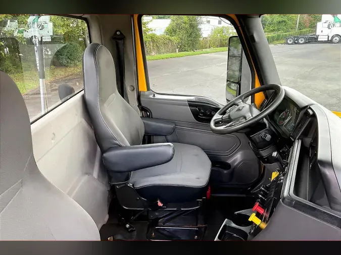 2019 INT LT625 6x4