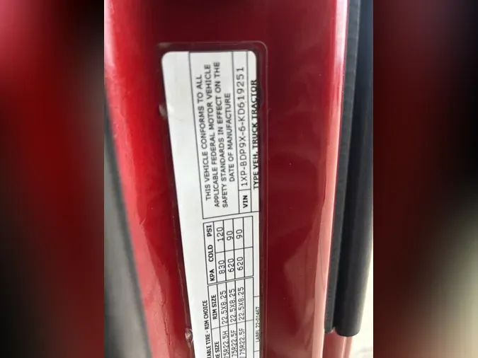 2019 Peterbilt 579