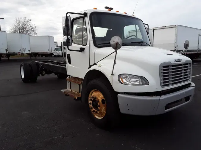 2018 FREIGHTLINER/MERCEDES M2 106