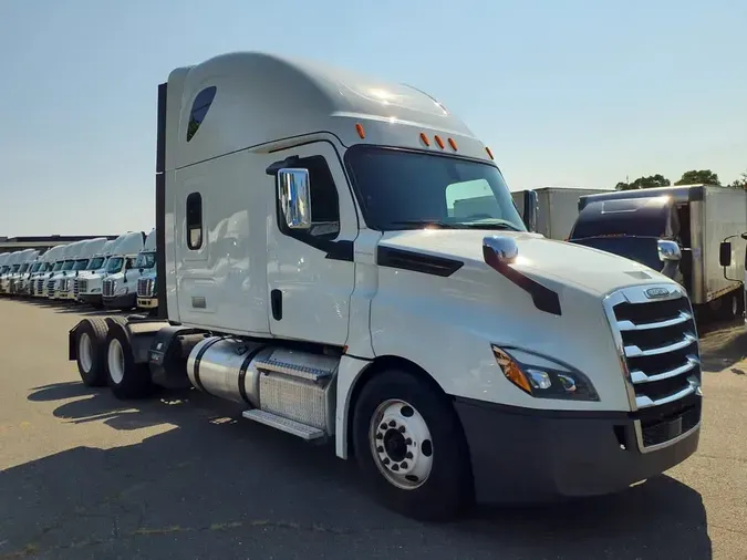2019 FREIGHTLINER NEW CASCADIA PX12664