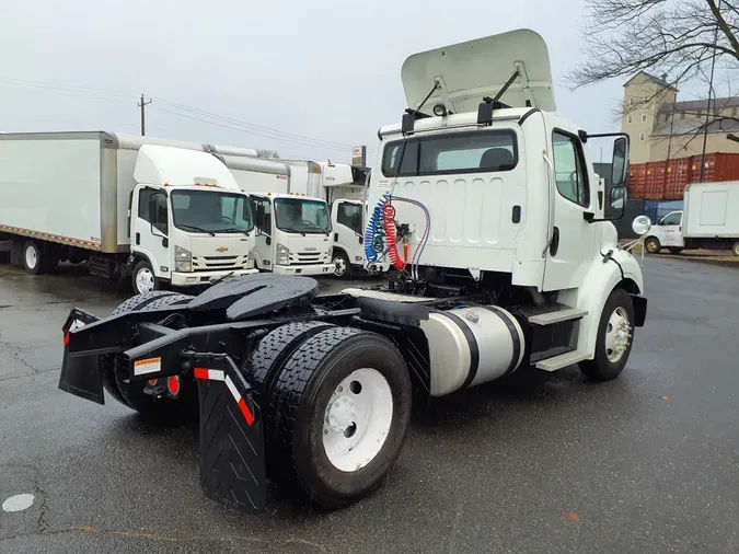 2017 FREIGHTLINER/MERCEDES M2-112