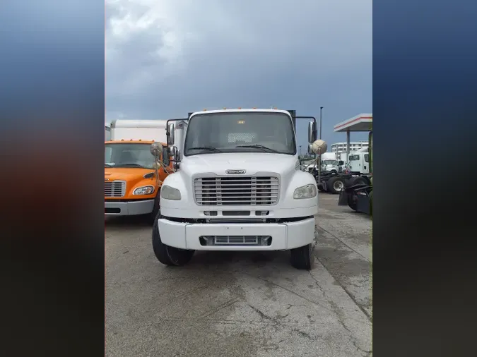 2016 FREIGHTLINER/MERCEDES M2 106