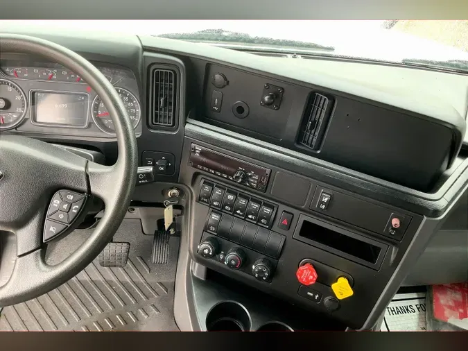 2020 INT LT625 6x4