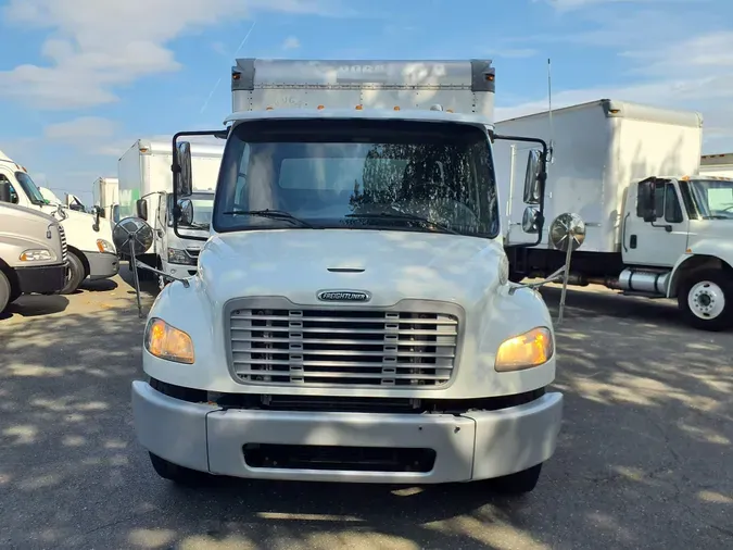 2015 FREIGHTLINER/MERCEDES M2 106