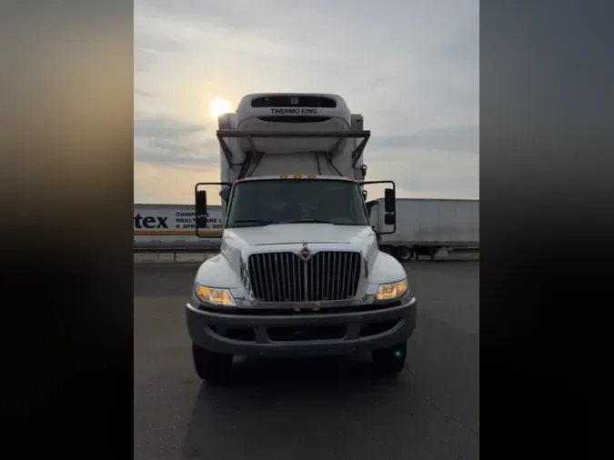 2019 NAVISTAR INTERNATIONAL 4300