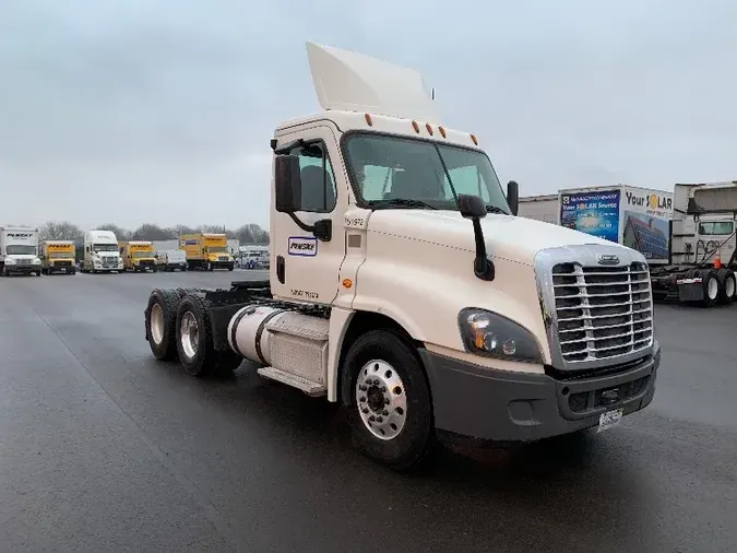 2016 FREIGHTLINER X12564STb7fc9871df2668c31e1aece7a74aaccd