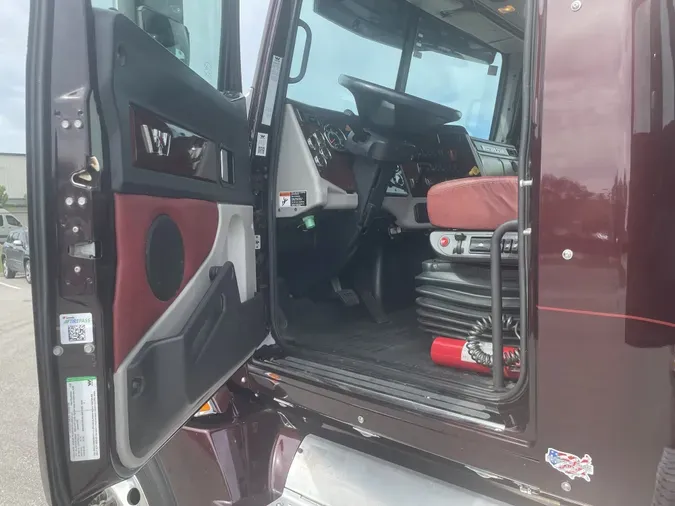 2021 Western Star 5700XE