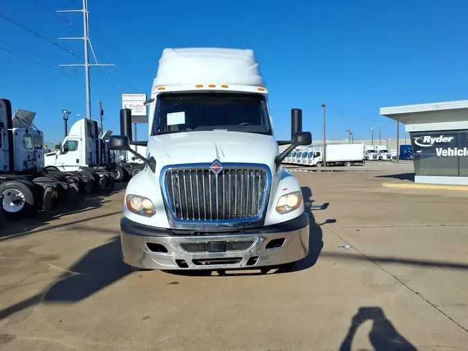 2020 NAVISTAR INTERNATIONAL LT625 SLPR CAB