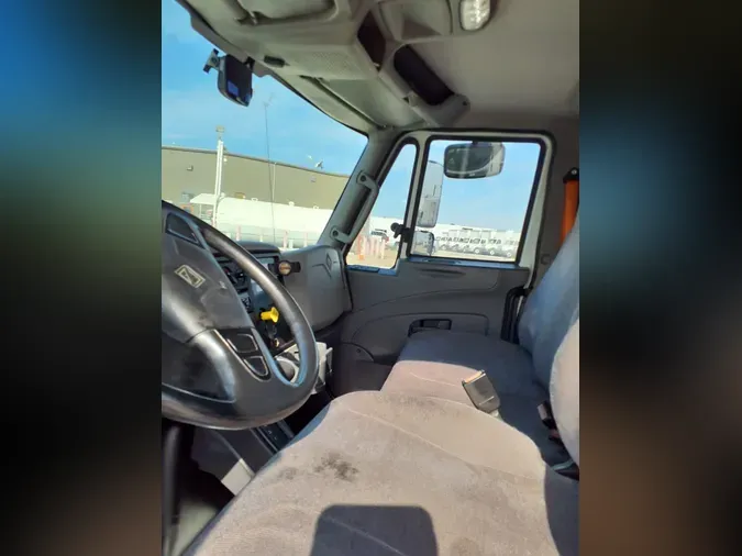 2019 NAVISTAR INTERNATIONAL 4300