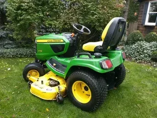 2013 John Deere X730