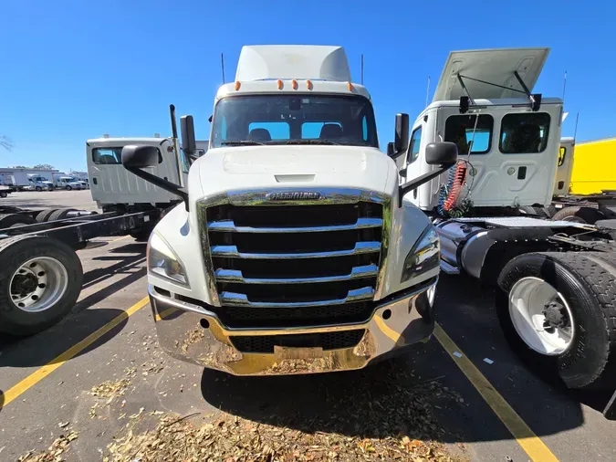 2020 FREIGHTLINER/MERCEDES NEW CASCADIA PX12664