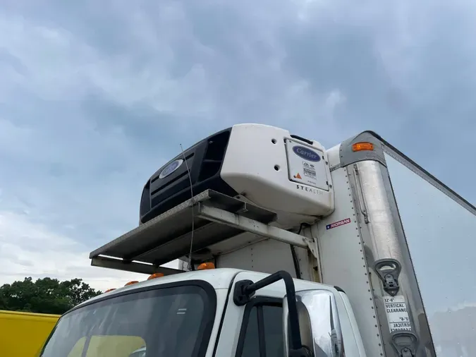 2016 FREIGHTLINER/MERCEDES M2 106