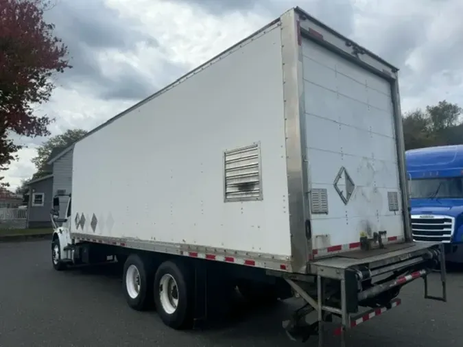 2019 FREIGHTLINER/MERCEDES M2 106