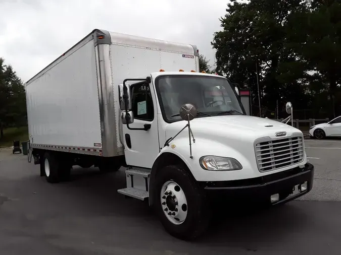 2019 FREIGHTLINER M2 106