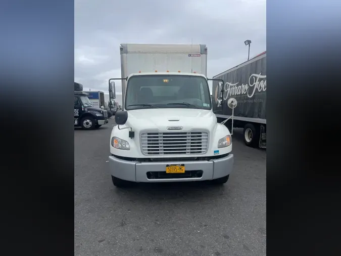 2015 FREIGHTLINER/MERCEDES M2 106