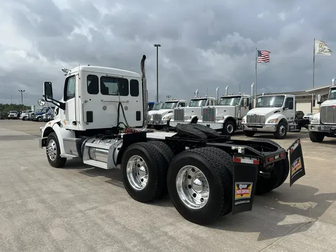 2020 Peterbilt 567