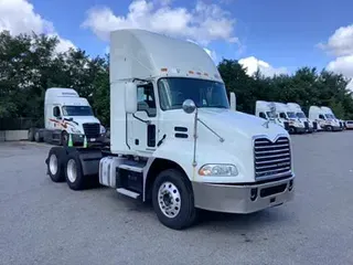 2018 Mack CXU (PINNACLE)