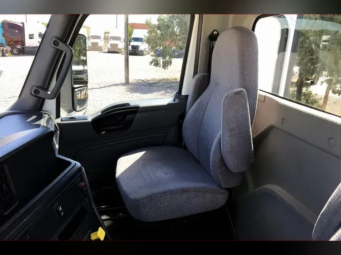 2021 INT LT625 6x4