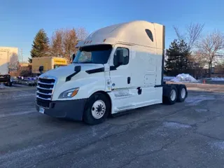 2019 FREIGHTLINER T12664ST