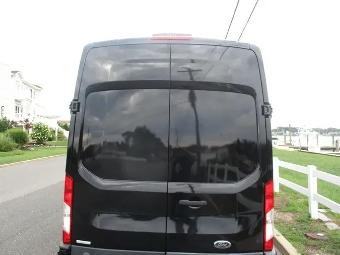 2017 FORD transit (tall and long)