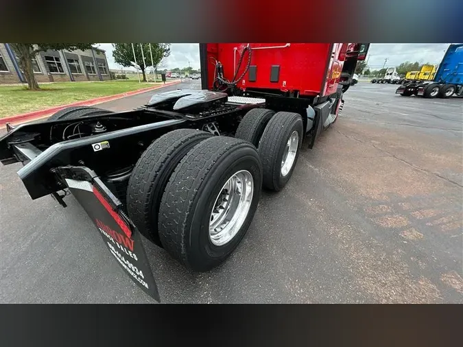 2022 KENWORTH T680